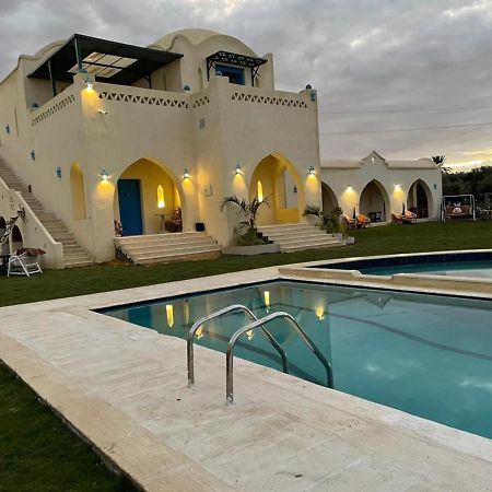 Lake House By Tunisia Green Resort Qaryat at Ta'mir as Siyahiyah Exteriör bild