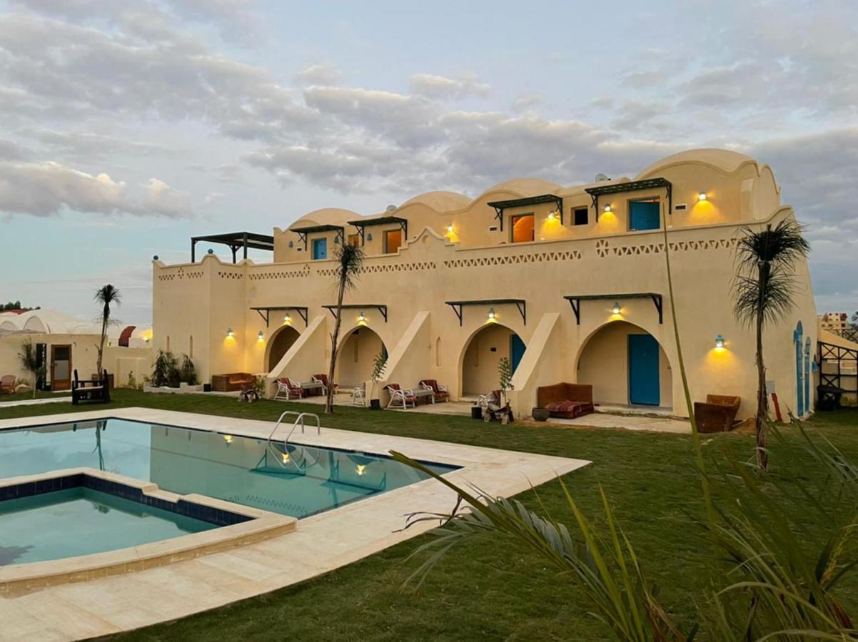Lake House By Tunisia Green Resort Qaryat at Ta'mir as Siyahiyah Exteriör bild